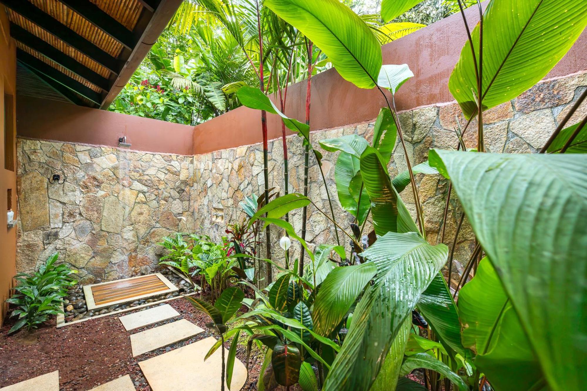 Hideaway Rio Celeste Hotel 비자구아 외부 사진
